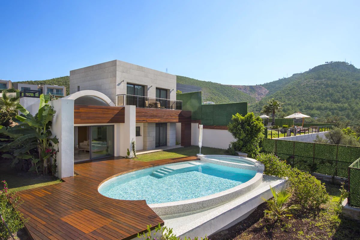 Tiptoe through the Tulips of Washington